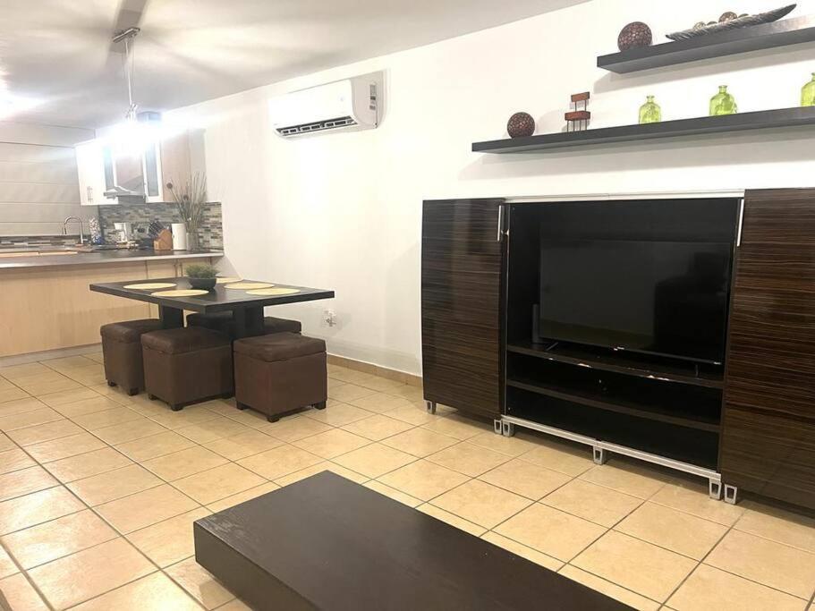 Cozy Apartment In Aquatika Loiza מראה חיצוני תמונה